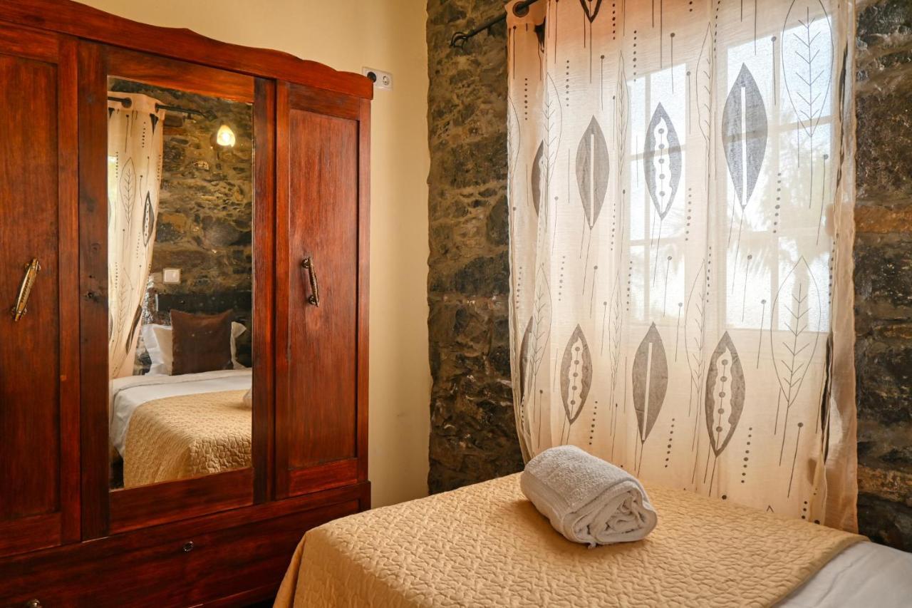 Casa Do Pombal, A Home In Madeira Arco da Calheta  Esterno foto